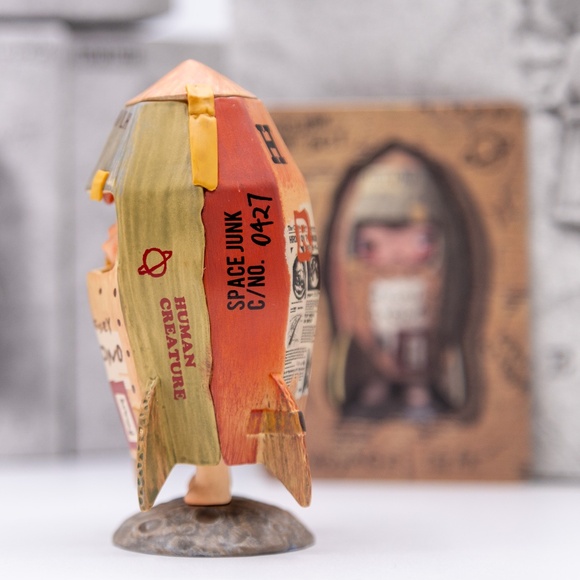 POP MART x Voyage Hirono x Reshape Series Confirmed Figure in Open Box BNWT - Picture 2 of 4